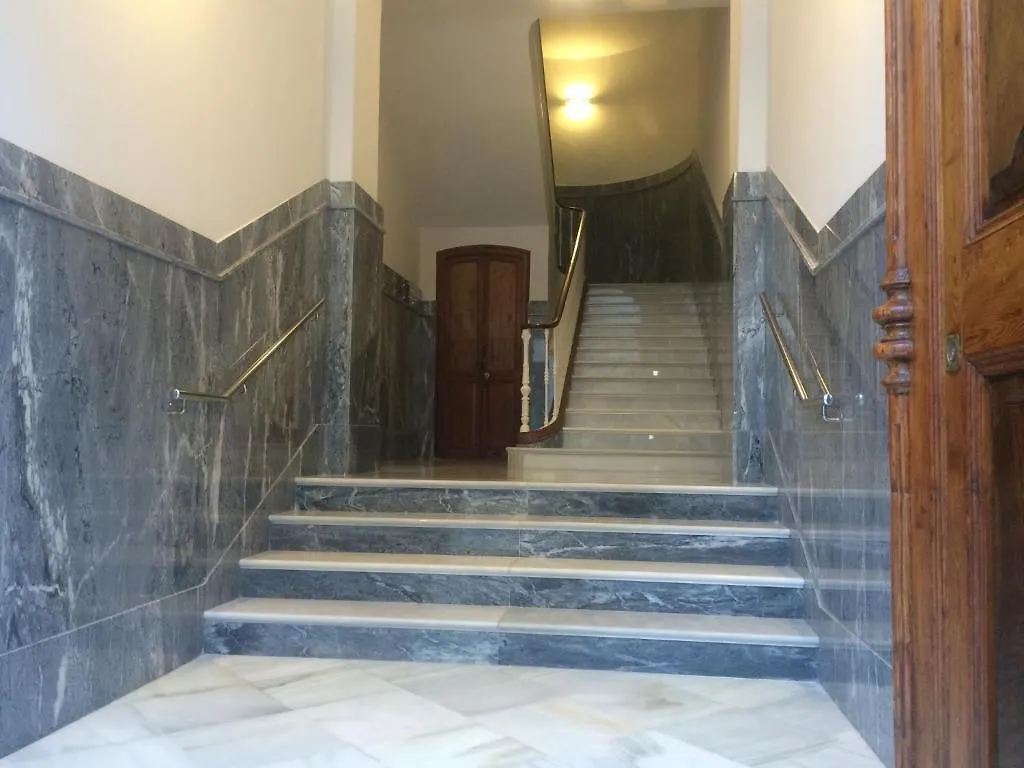 Hostal Larios Málaga Casa de hóspedes